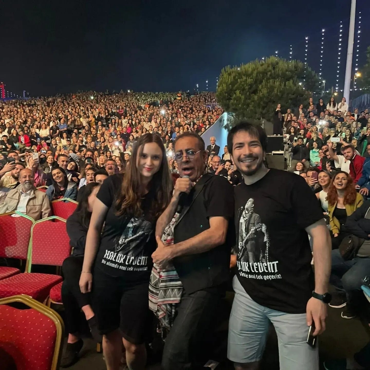 The T-Shirt Crowd Misses You, Haluk Levent
