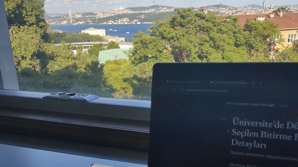 Vibe Coding for 10 Years Experienced Software Developer